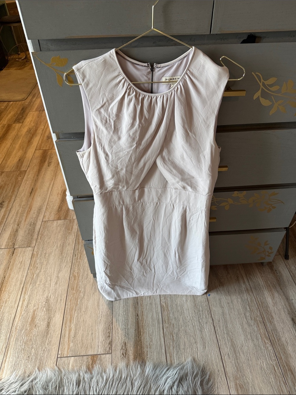 Burberry Pale Lavender Cap-Sleeve silk  Sheath Dress